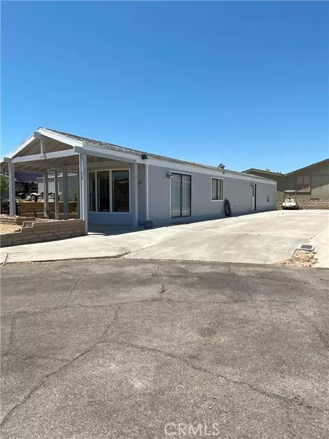 Needles, CA 92363,1 Thunderhead 1 #58 E STREET Havasu LK