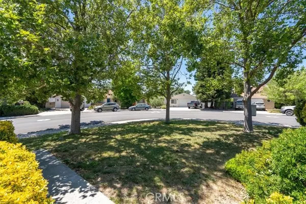 Paso Robles, CA 93446,270 Quarterhorse LN