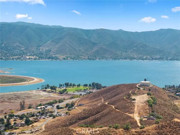 Lake Elsinore, CA 92532,1 Flagstaff