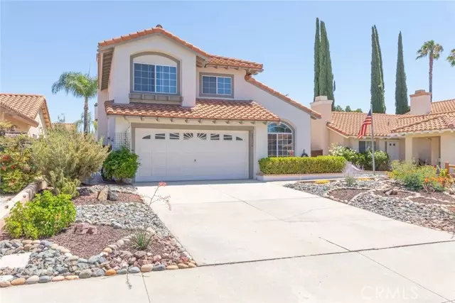 25116 Via Las Lomas, Murrieta, CA 92562