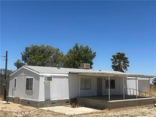 13722 Eaby RD, Phelan, CA 92371