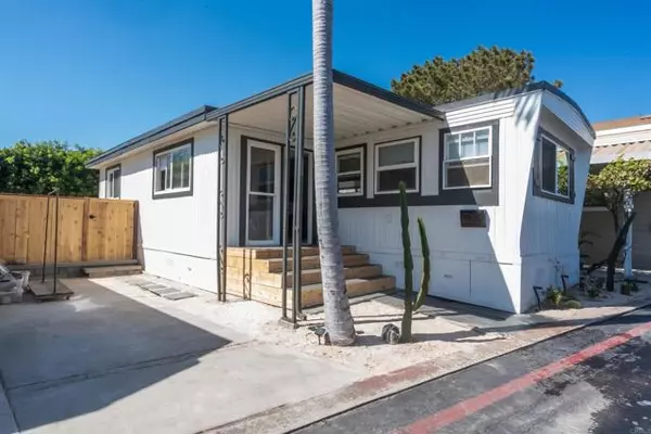 Encinitas, CA 92024,699 N Vulcan AVE 6