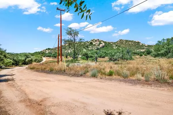 Jamul, CA 91935,40 .66 ac Mother Grundy Truck TRL