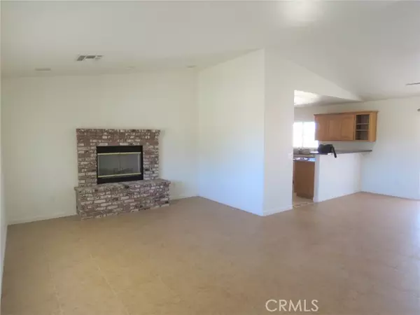 Joshua Tree, CA 92252,7845 Elwood ST