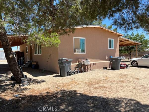 4848 Walnut RD, Phelan, CA 92371