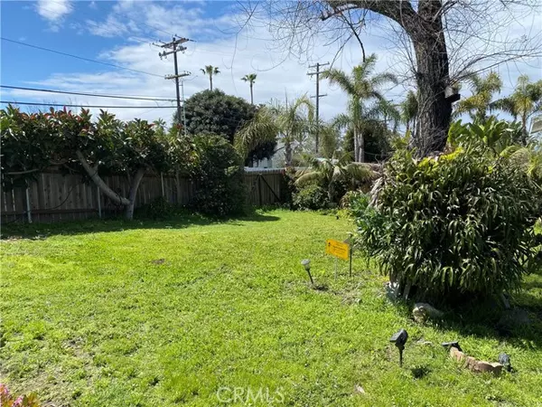 Encinitas, CA 92024,890 Capri RD