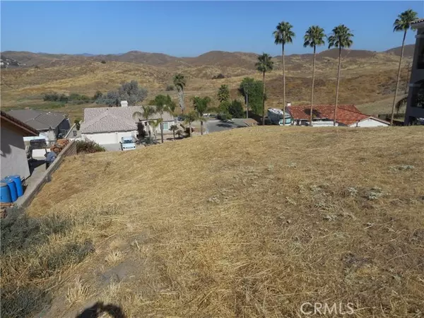 Canyon Lake, CA 92587,599 LONG HORN DR