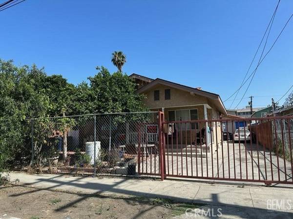 1315 E 68th ST, Los Angeles, CA 90001