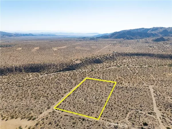 58806 Del Monte AVE, Yucca Valley, CA 92284