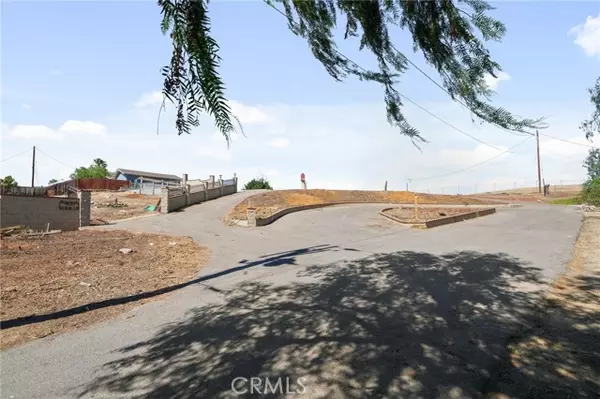 Corona, CA 92881,7800 View LN