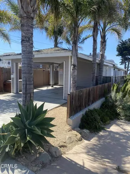 6769 Del Playa DR, Goleta, CA 93117