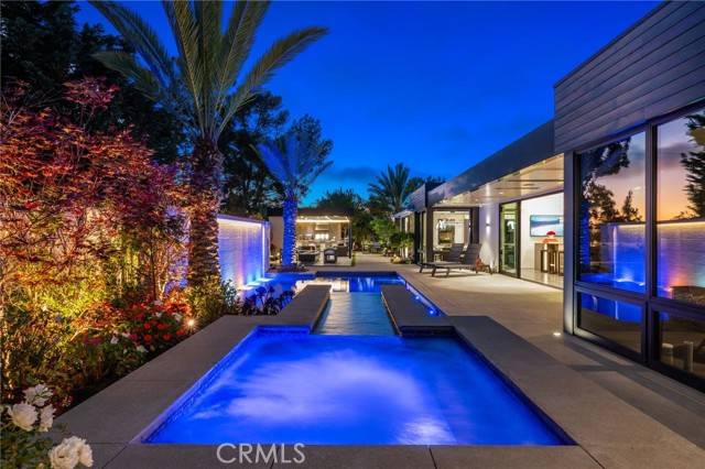15 Torrey Pines LN, Newport Beach, CA 92660