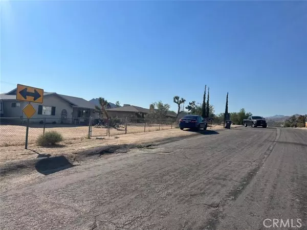 Joshua Tree, CA 92252,7537 Elwood ST