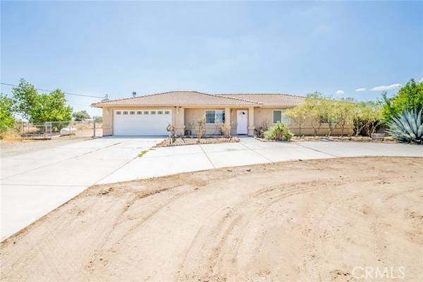 9235 Del Rosa RD, Phelan, CA 92371