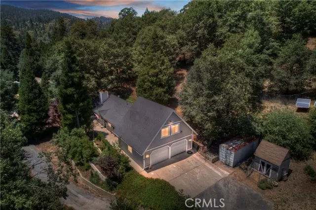 128 Nob PL, Crestline, CA 92325