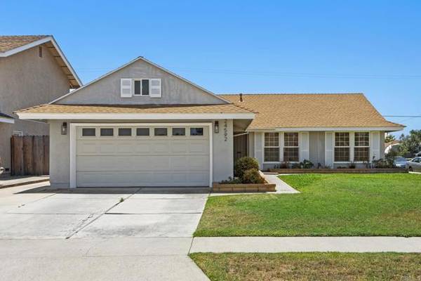 24592 Bunbury Dr, Lake Forest, CA 92630