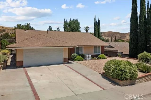 30358 Honeysuckle Hill DR, Canyon Country, CA 91387