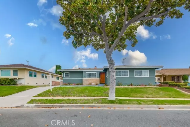 10524 S 4th AVE, Inglewood, CA 90303