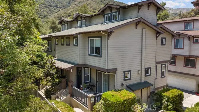 6300 Honolulu AVE 105, La Crescenta, CA 91214