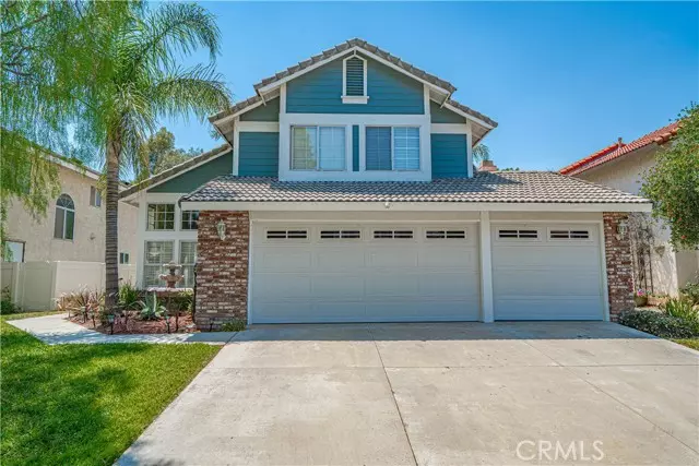 26829 Hummingbird CIR, Canyon Country, CA 91351