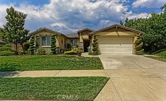 32000 Teal CT, Yucaipa, CA 92399