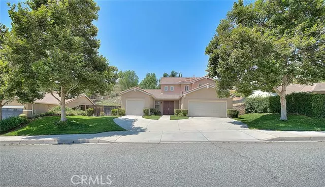 30168 Centro VIS, Highland, CA 92346