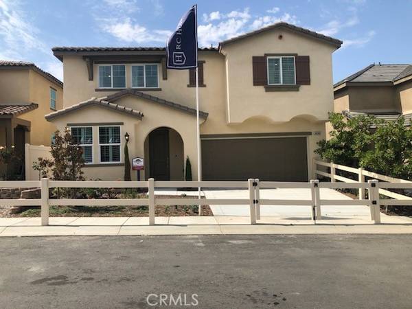 34269 Creek View LN, Yucaipa, CA 92399