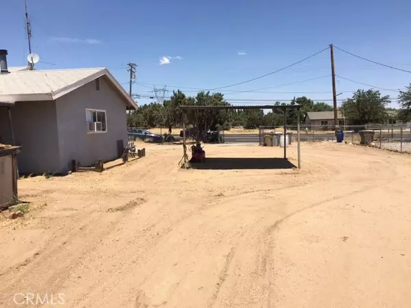 Hesperia, CA 92345,14545 Ranchero RD