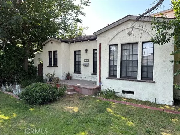 11203 Califa ST, North Hollywood, CA 91601