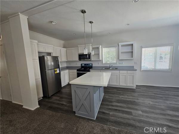 999 S Santa Fe AVE 35, San Jacinto, CA 92583