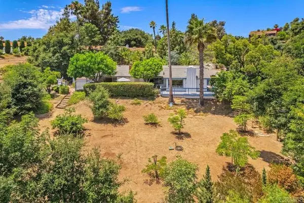 Escondido, CA 92025,2495 Reill View DR