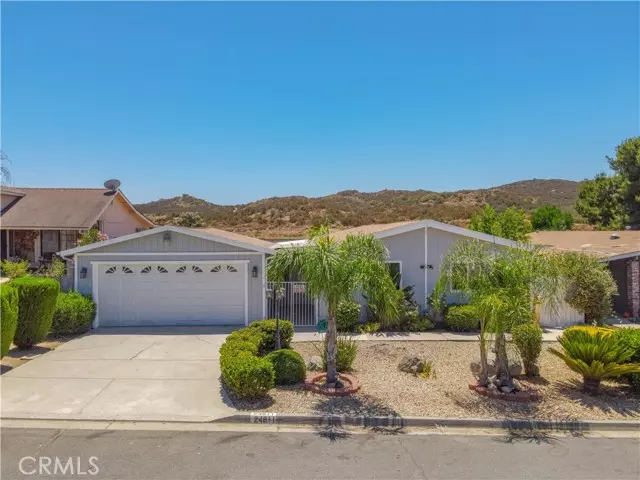 24811 Split Rail RD, Wildomar, CA 92595