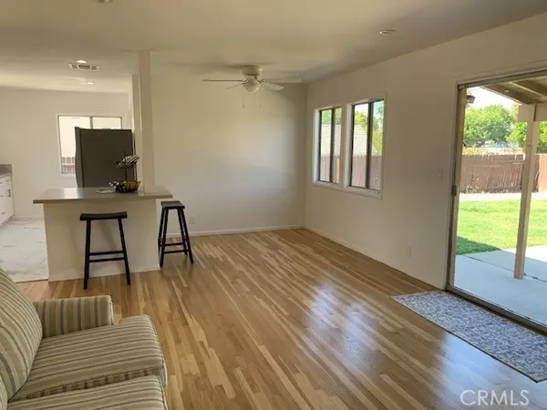 Panorama City, CA 91402,9315 Kester AVE