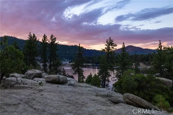 Big Bear Lake, CA 92315,815 Cove DR