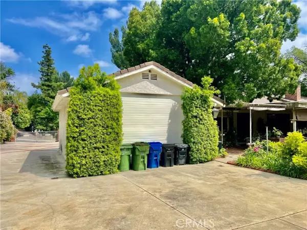 Granada Hills, CA 91344,11821 Susan DR