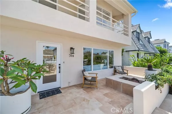 Corona Del Mar, CA 92625,314 Orchid AVE