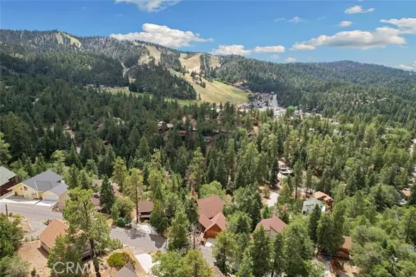 Big Bear Lake, CA 92315,43427 Ridgecrest DR