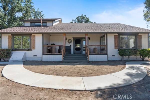 23280 San Juan DR, Tehachapi, CA 93561