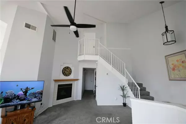 Canyon Country, CA 91387,18137 Erik CT 262