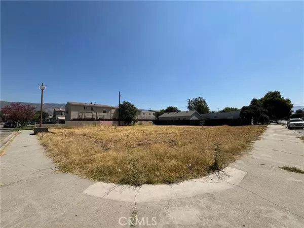 San Bernardino, CA 92405,548 W Marshall BLD