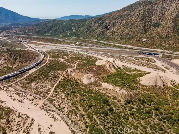 Phelan, CA 92371,4292 Davis Ranch RD