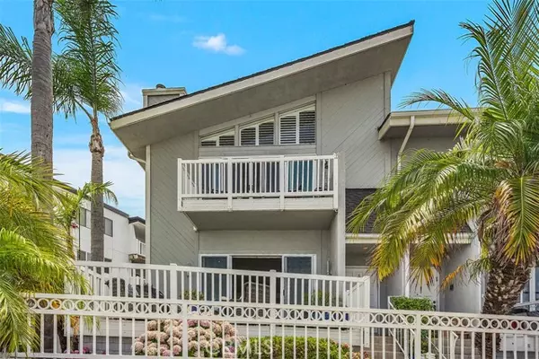 Huntington Beach, CA 92649,2861 Coast CIR A