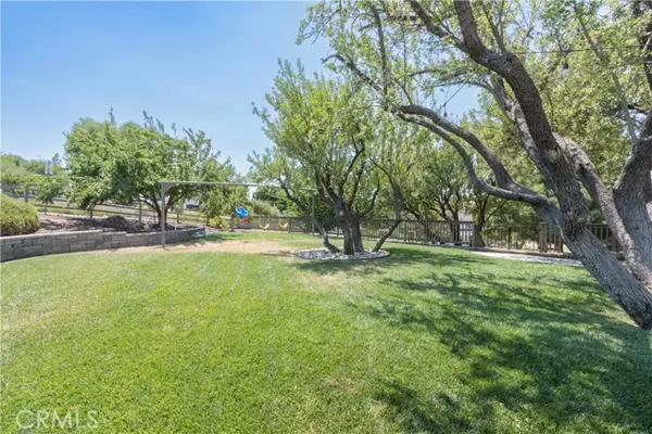 Paso Robles, CA 93446,1610 Lyle LN