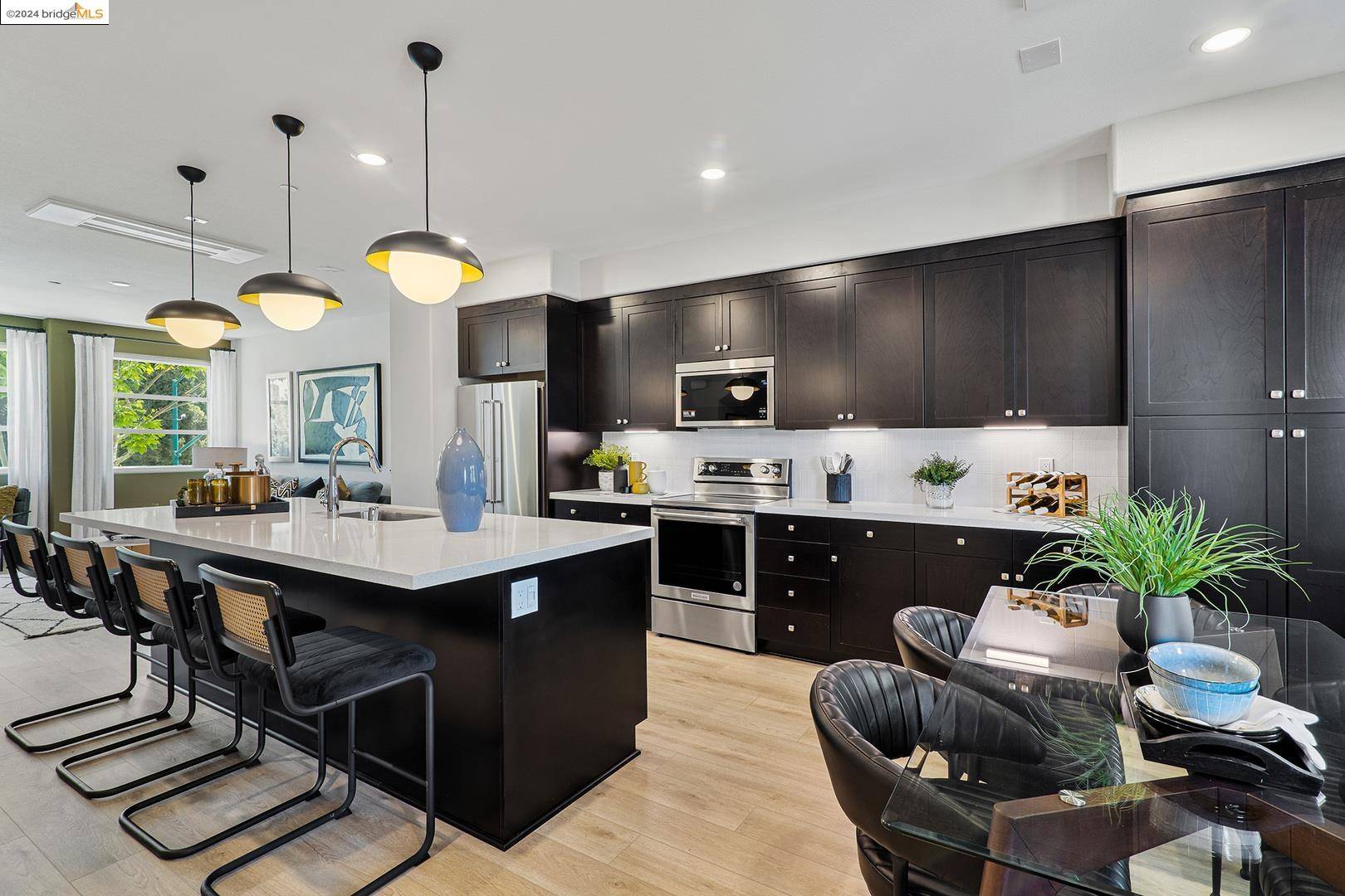 27258 Lumina 8, Hayward, CA 94541