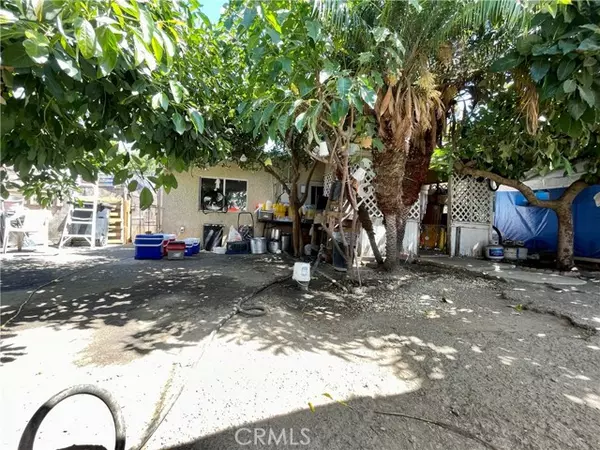 Santa Ana, CA 92703,1727 W Santa Ana BLD