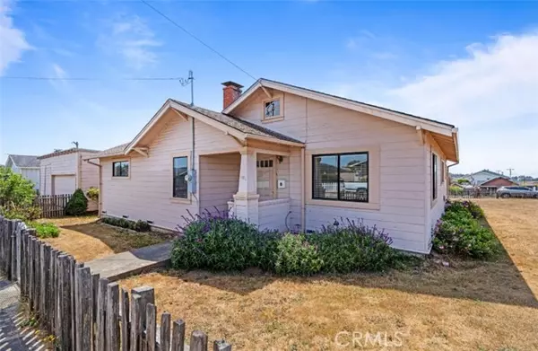 121 Grove ST, Fort Bragg, CA 95437