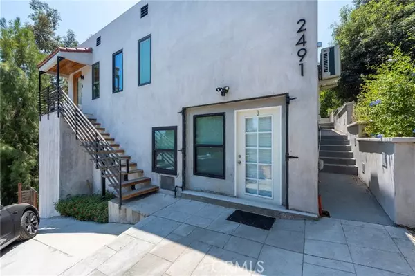 2491 Ivan HL, Los Angeles, CA 90039