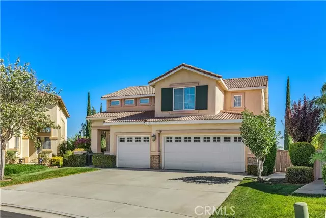 79 Villa Valtelena, Lake Elsinore, CA 92532