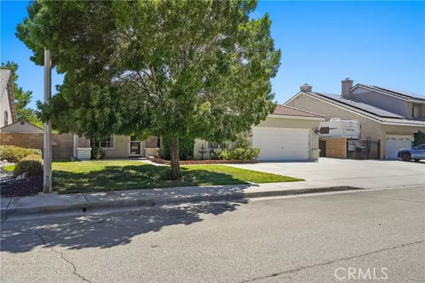 Palmdale, CA 93551,3512 Racquet LN