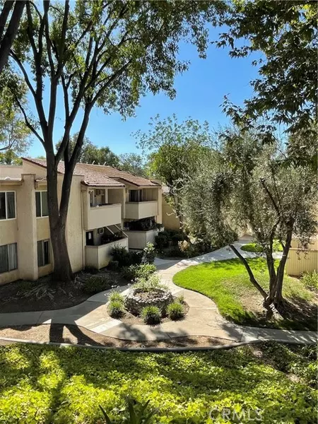 28947 Thousand  Oaks Blvd 236, Agoura Hills, CA 91301